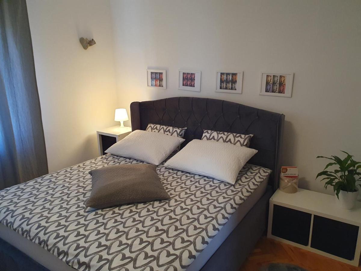 New Comfortable App Dora Crikvenica Exterior photo